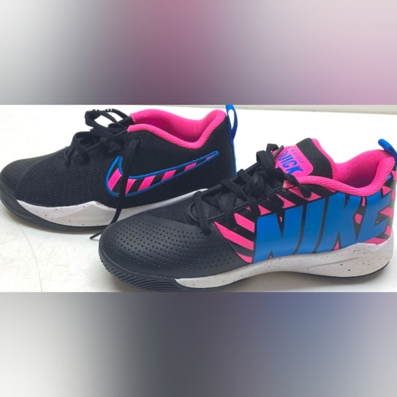 Nike Unisex Kids’ Team Hustle Quick 2 (GS) Basketball Shoes Size 6Y NWOT $99 - Picture 4 of 9